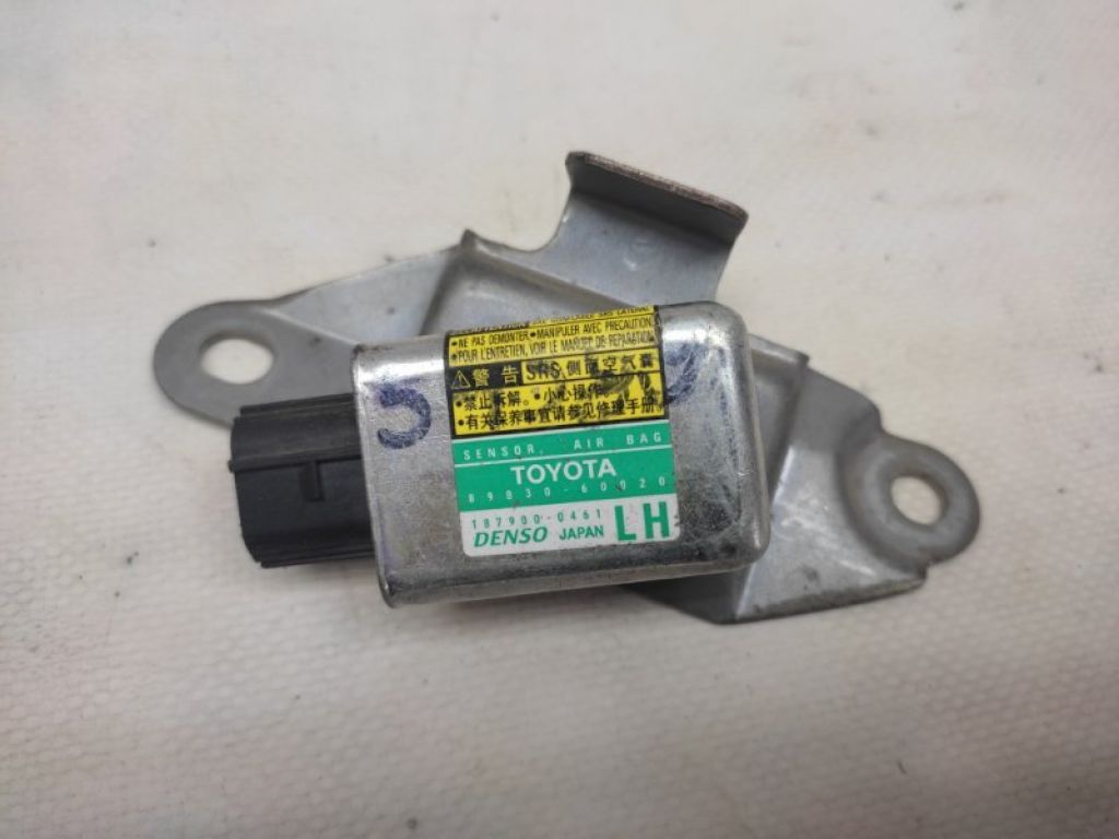 89830-60020 | Датчик удара лев. TOYOTA LAND CRUISER PRADO 120 02-09