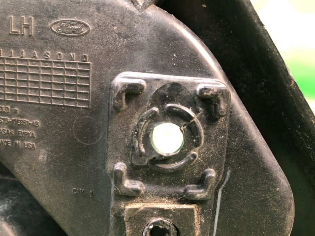 DS73-17E851-AB | Кронштейн заднього бампера лів. FORD FUSION 14- - Фото 5