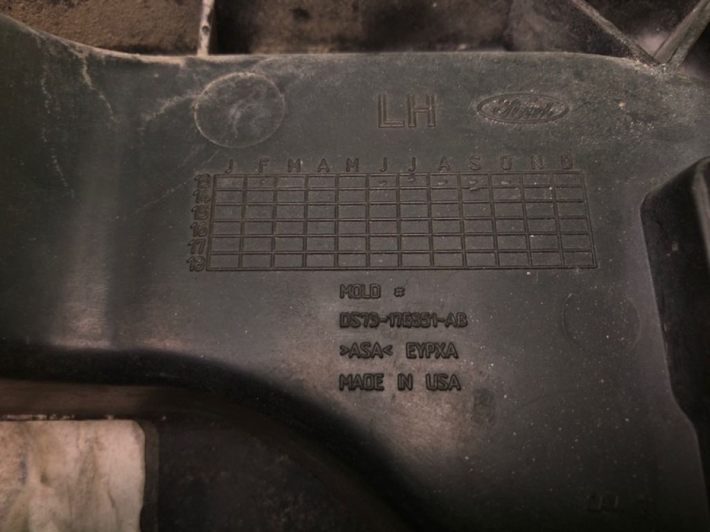 DS73-17E851-AB | Кронштейн заднього бампера лів. FORD FUSION 14- - Фото 6