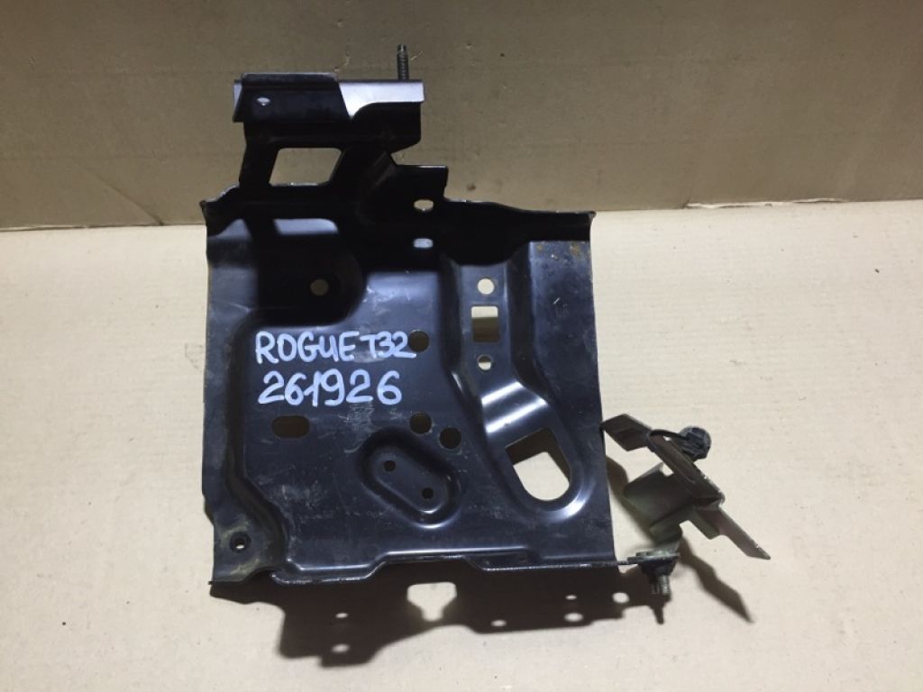 23714-4CL0A | Полиця акумулятора NISSAN X-TRAIL/ROGUE T32 13-20