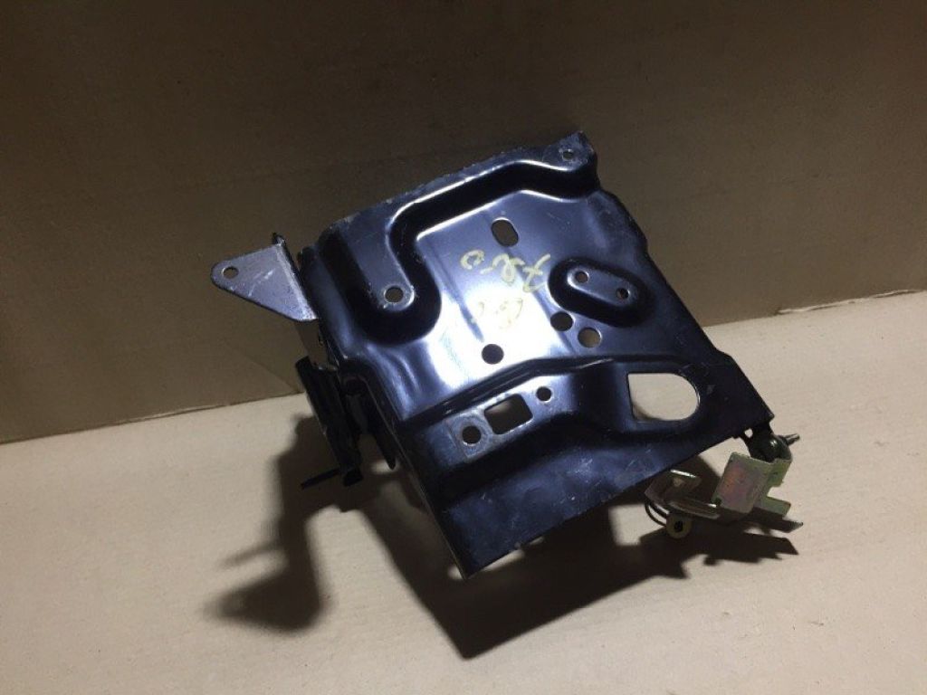 23714-4CL0A | Полиця акумулятора NISSAN X-TRAIL/ROGUE T32 13-20 - Фото 4