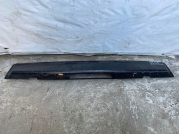 Спойлер крышки багажника NISSAN QX56 / TITAN / ARMADA 04-16
