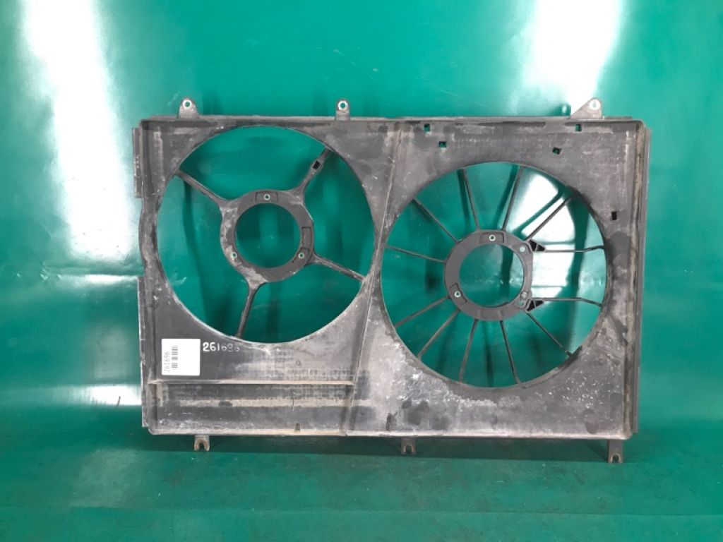 MR968066 | Диффузор вентилятора основного радиатора MITSUBISHI ENDEAVOR 03-11