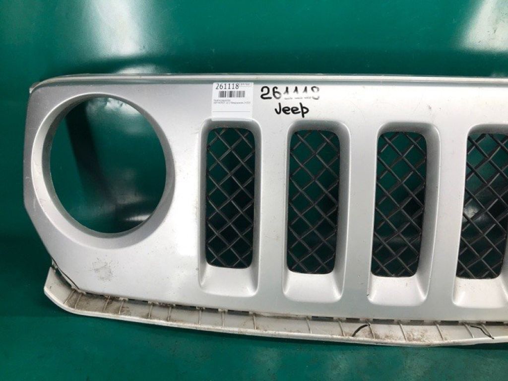 68091526AA | Решітка радіатора JEEP PATRIOT 10-17 - Фото 4