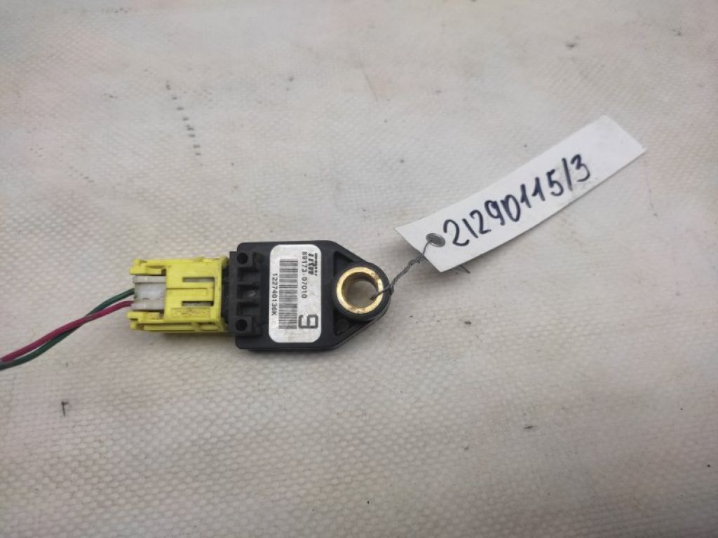 89173-07010 | Датчик удара TOYOTA CAMRY 40 06-11