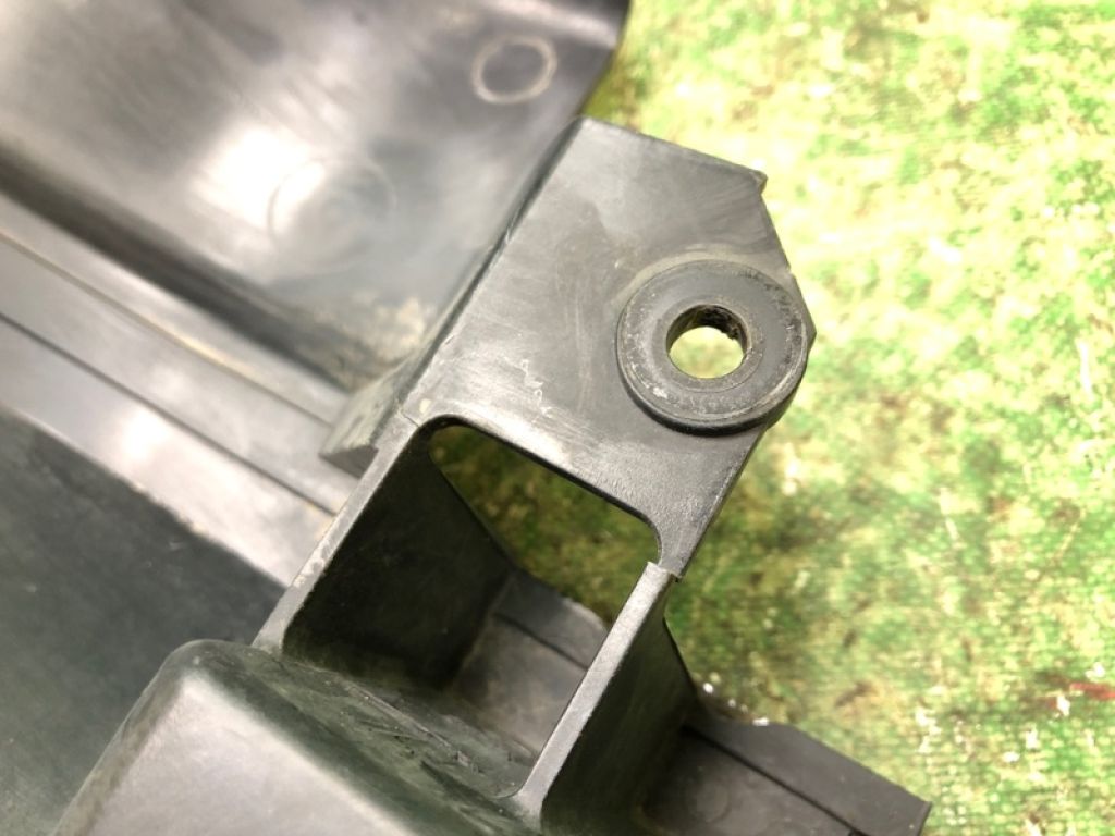 9T4Z-78021A36-A | Пластик під лобове скло / Жабо прав. FORD EDGE 06-14 - Фото 4