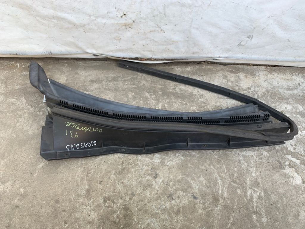 7405A114 | Пластик под лобовое стекло / Жабо прав. MITSUBISHI OUTLANDER XL 05-13 - Фото 3