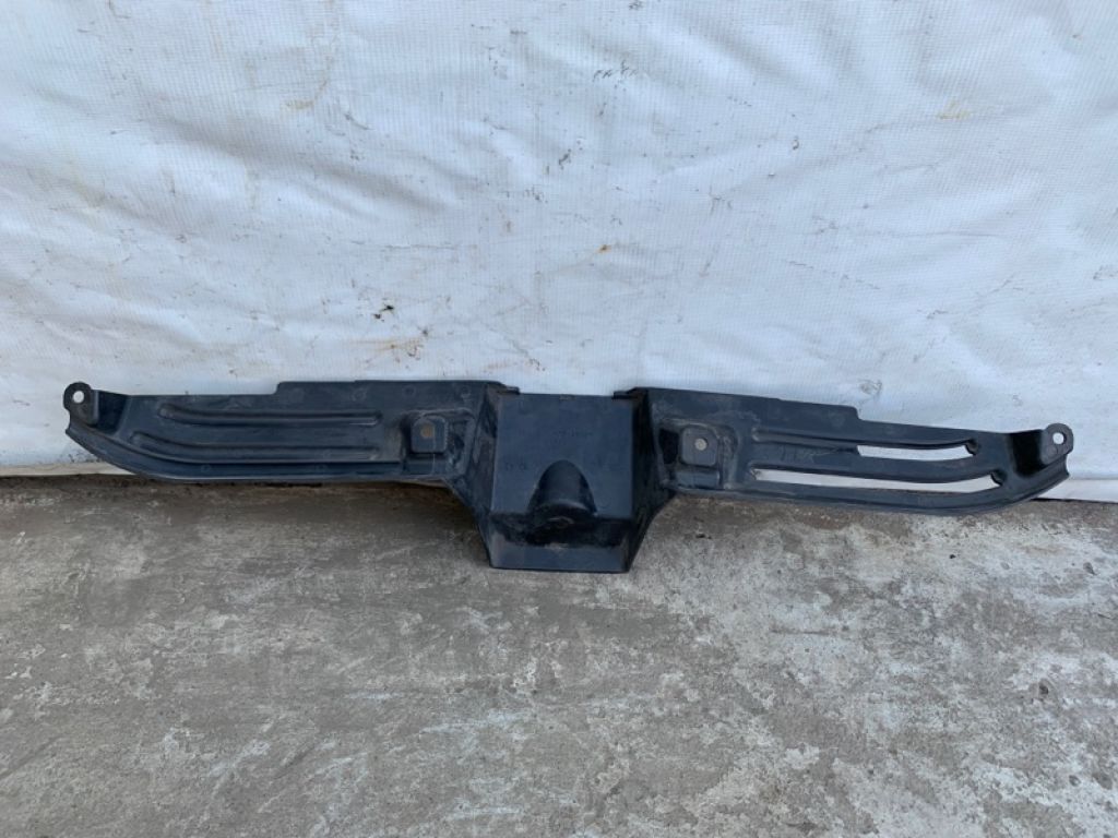 7450A172 | Накладка замка капота MITSUBISHI OUTLANDER XL 05-13 - Фото 3