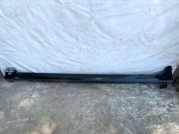 Накладка порогу зовнішня прав. NISSAN ALTIMA L33 12-18