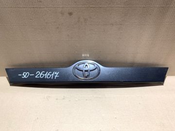 Панель подсветки номера TOYOTA CAMRY 50 12-15