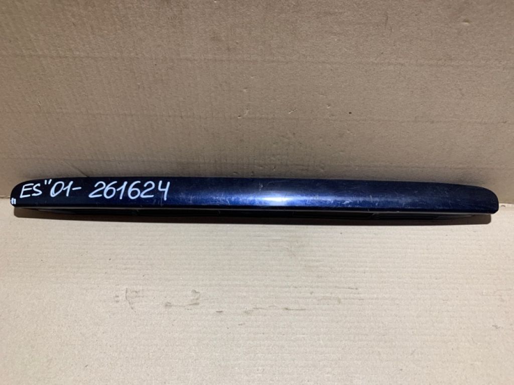 76811-33110-J0 | Панель подсветки номера LEXUS ES300 ES330 01-06