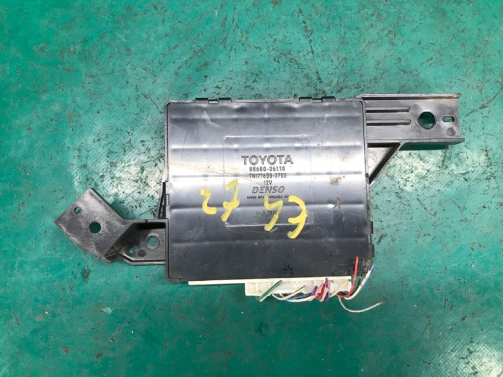 88650-06110 | Блок електронний TOYOTA CAMRY 40 06-11 - Фото 2