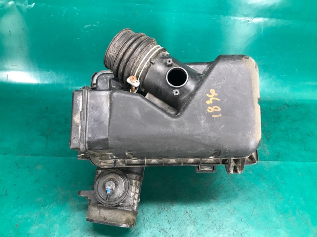 17700-0A210 | Корпус воздушного фильтра TOYOTA SOLARA 03-09 - Фото 4