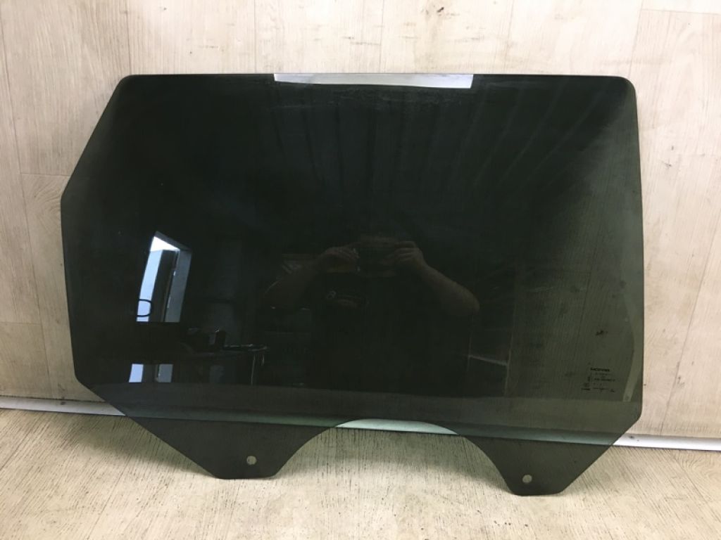 5076891AB | Скло дверей задн. лів. DODGE JOURNEY 08-20