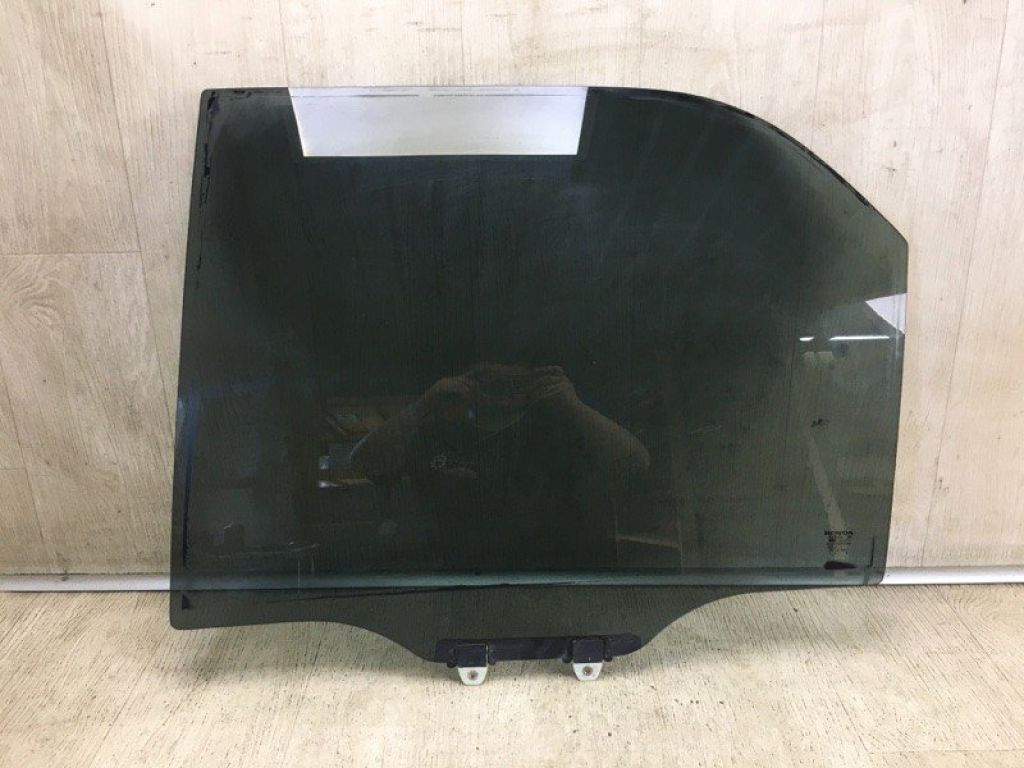 73450-S3V-305 | Стекло двери задн. лев. ACURA MDX (YD1) 00-06