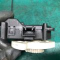 87106-07110 | Моторчик заслонки печки TOYOTA CAMRY 40 06-11 - Превью 3