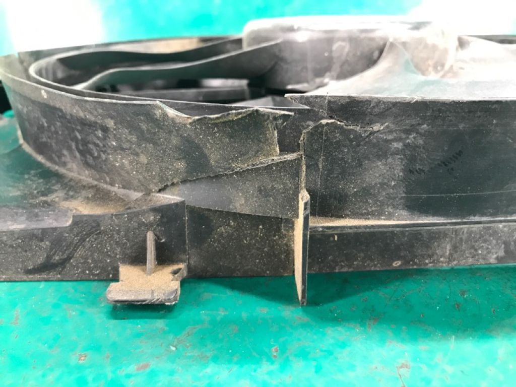 21481-5DD0A | Диффузор вентилятора основного радиатора INFINITI QX30 16-20 - Фото 8