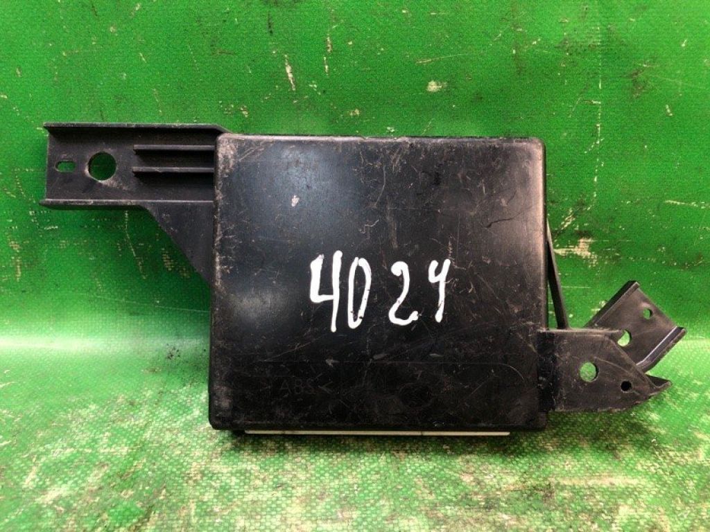 88650-06120 | Блок електронний TOYOTA CAMRY 40 06-11