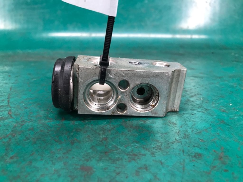 97626-B2000 | Клапан кондиционера KIA SOUL PS 13-19