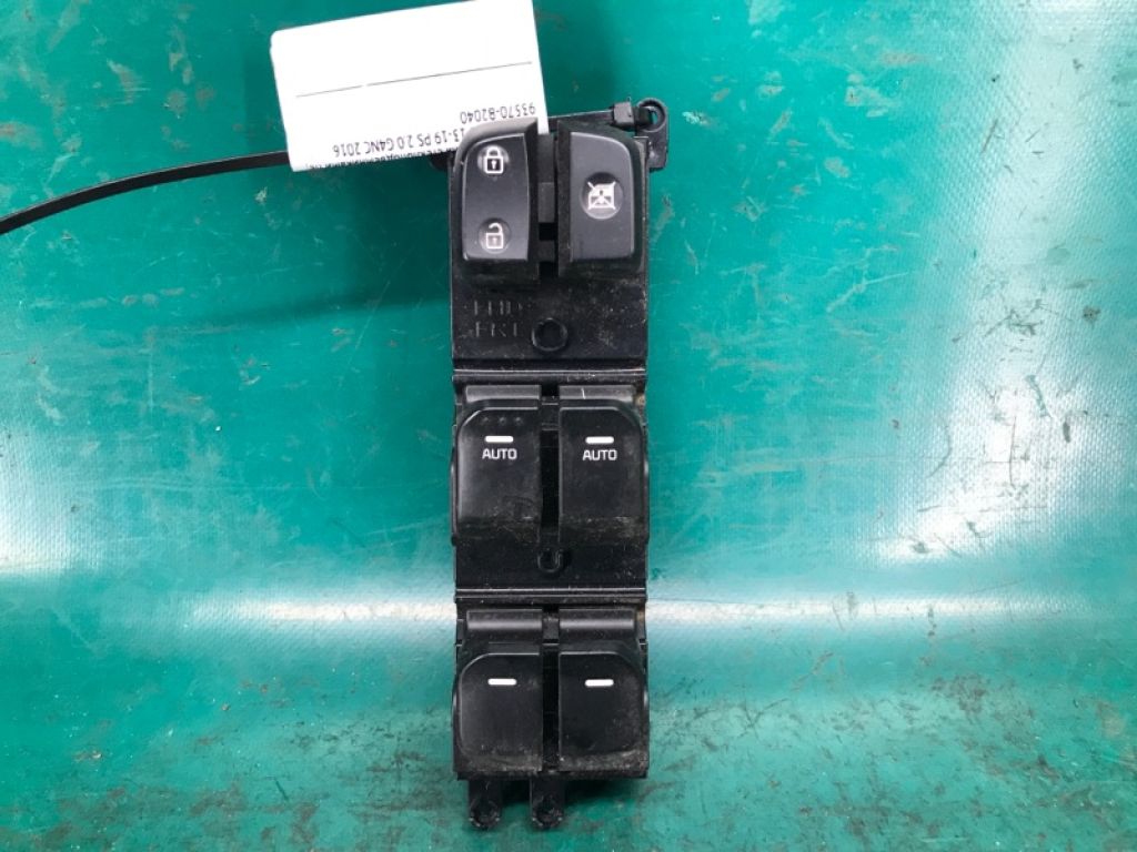 93570-B2040CA | Блок управления стеклоподъемниками передн. лев. KIA SOUL PS 13-19