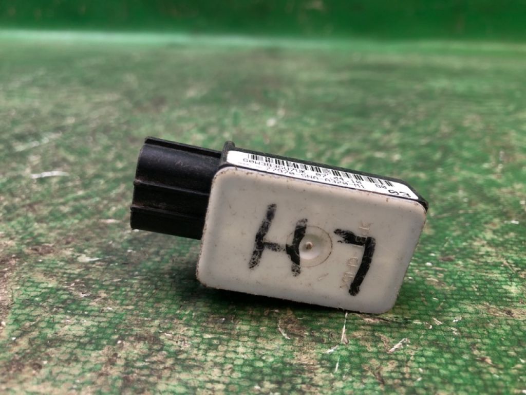 77970-SNA-A32 | Датчик удара HONDA CIVIC 5D 06-11 - Фото 4