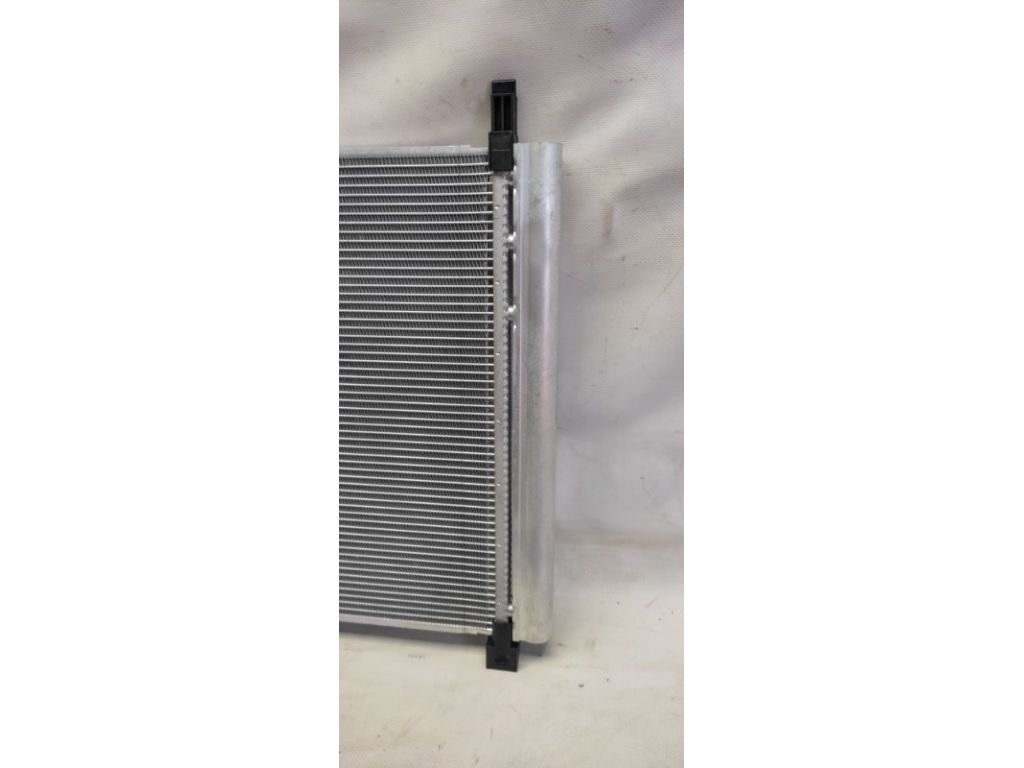 92100-5AA0A | Радиатор кондиционера NISSAN MURANO Z52 14- - Фото 3