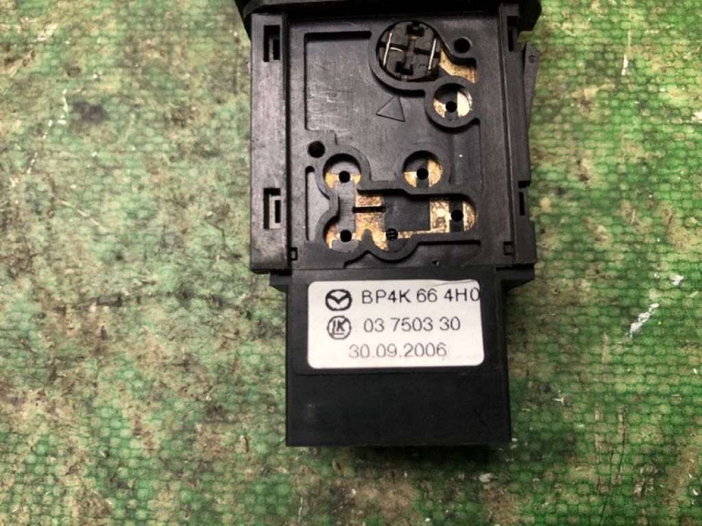 BP4K664H0 | Кнопка аварийной сигнализации MAZDA 3 BK 03-08 - Фото 6