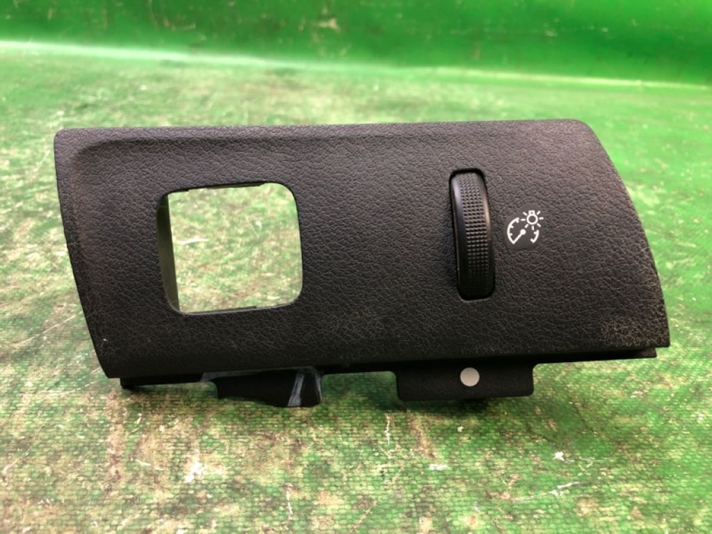 55446-33180-E0 | Накладка в салоне лев. LEXUS ES350 06-12