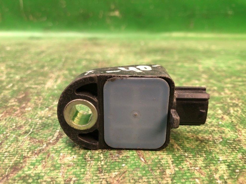 89173-09400 | Датчик удару передн. прав. TOYOTA CAMRY 40 06-11 - Фото 3