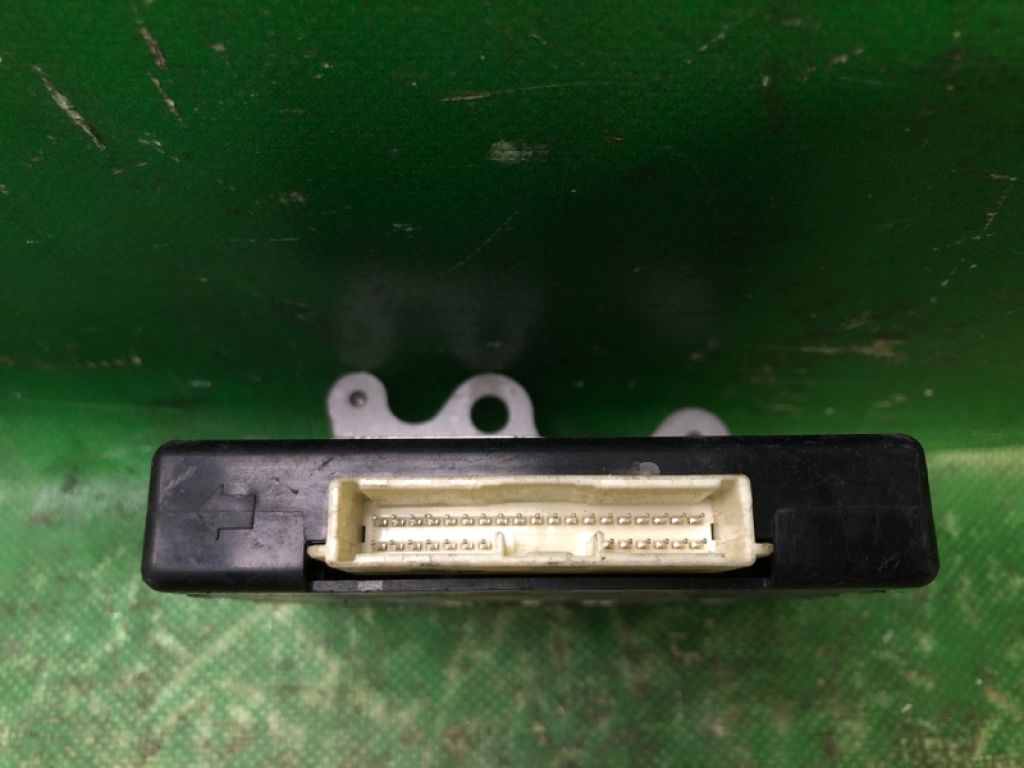 89630-42040 | Блок управления раздаточной коробкой TOYOTA RAV4 05-12 - Фото 5