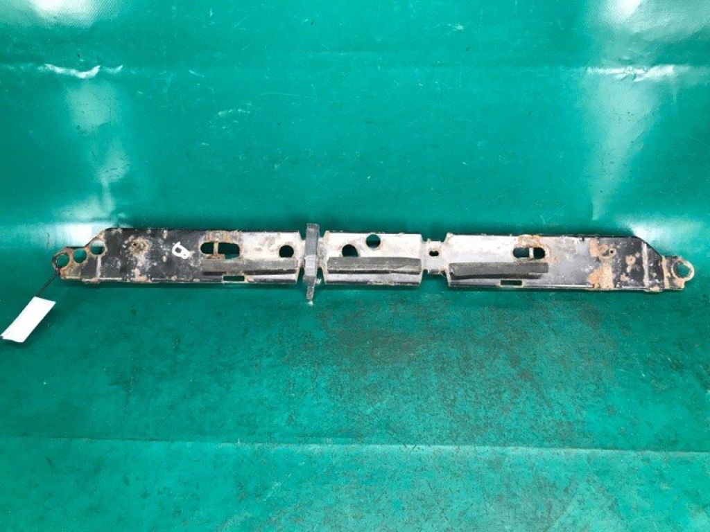 16505-0A090 | Крепление радиатора LEXUS RX300/330/350/400 03-09