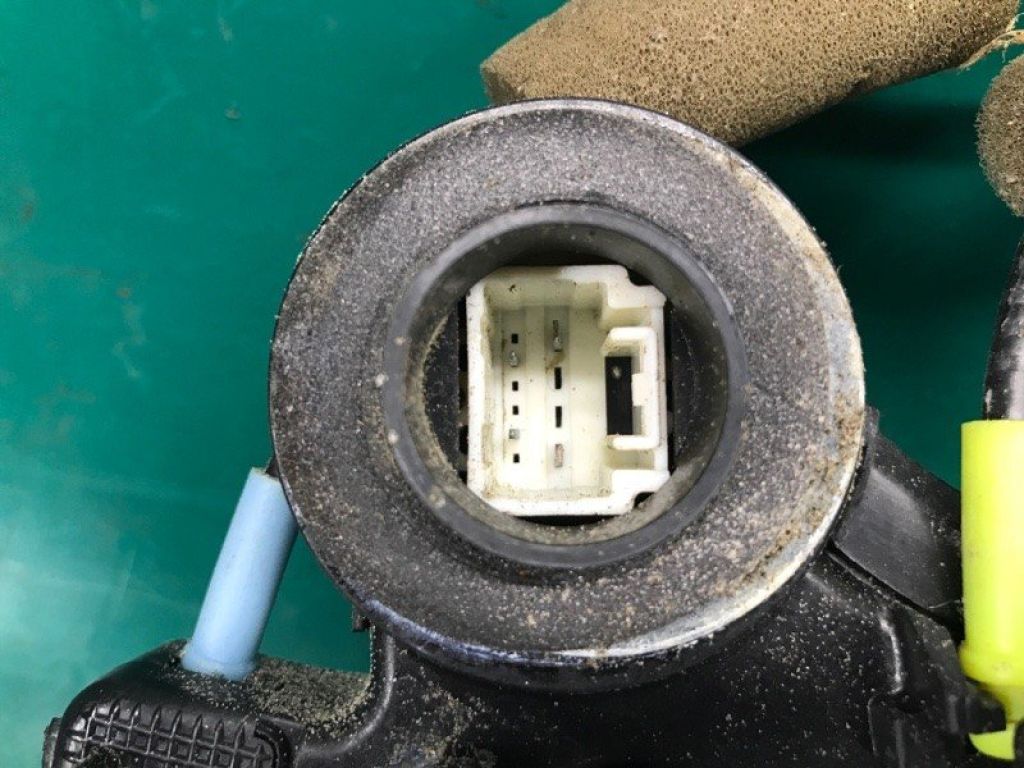 69050-0E010 | Замок двері задн. прав. LEXUS RX300/330/350/400 03-09 - Фото 4