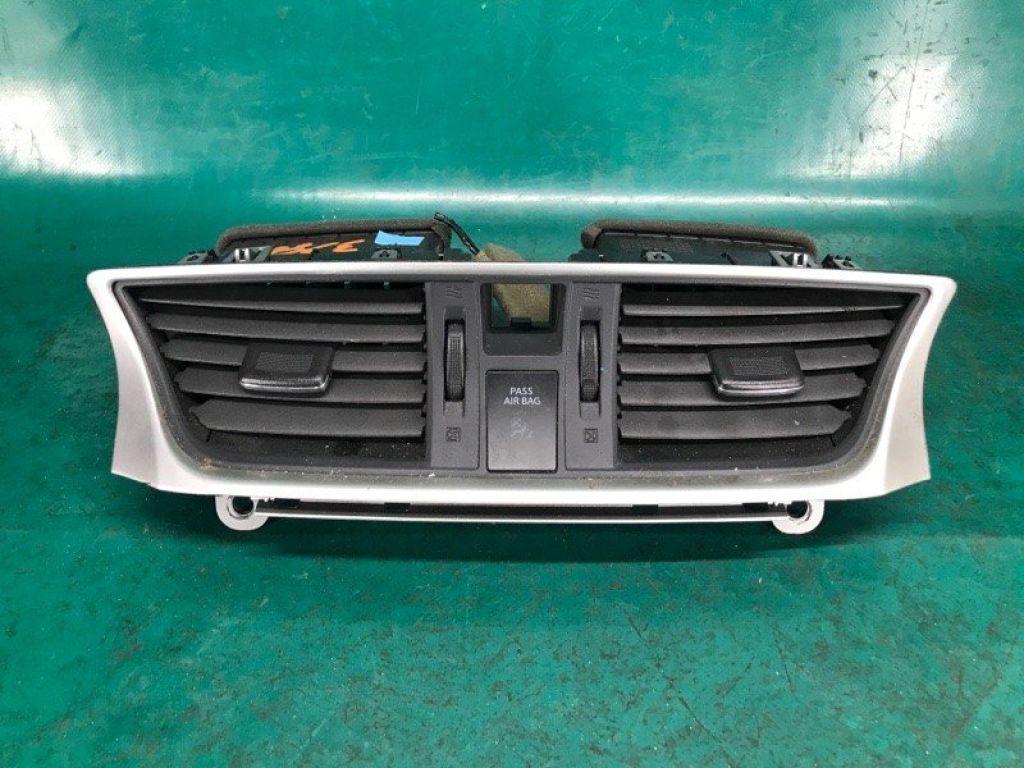 68750-3SG1A | Дефлектор воздушный NISSAN SENTRA B17 12-21 - Фото 3