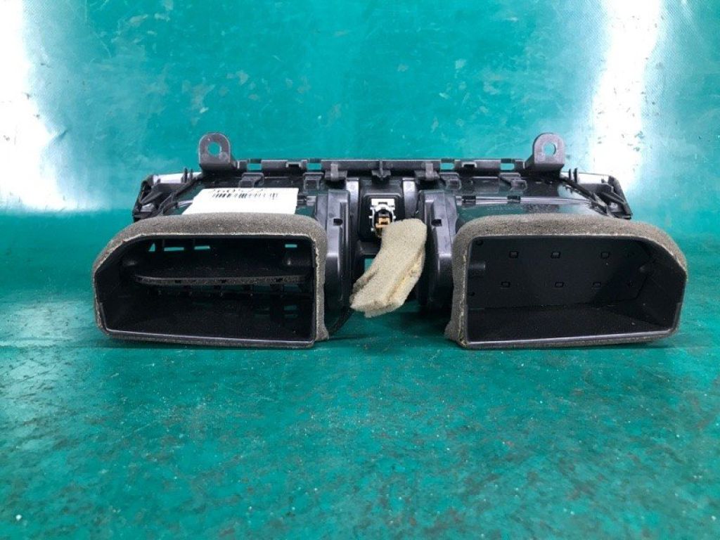 68750-3SG1A | Дефлектор воздушный NISSAN SENTRA B17 12-21 - Фото 6