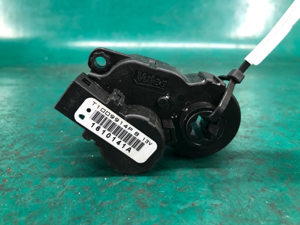 27731-3DF0A | Моторчик заслінки пічки NISSAN SENTRA B17 12-21