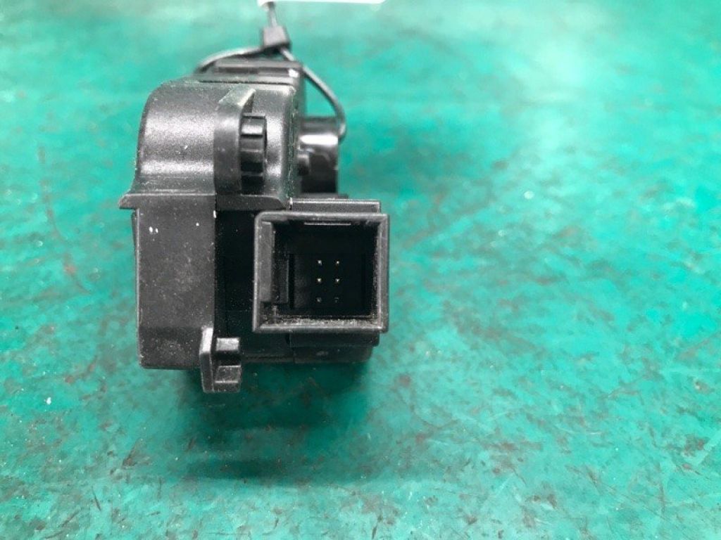 27731-3DF0A | Моторчик заслінки пічки NISSAN SENTRA B17 12-21 - Фото 4