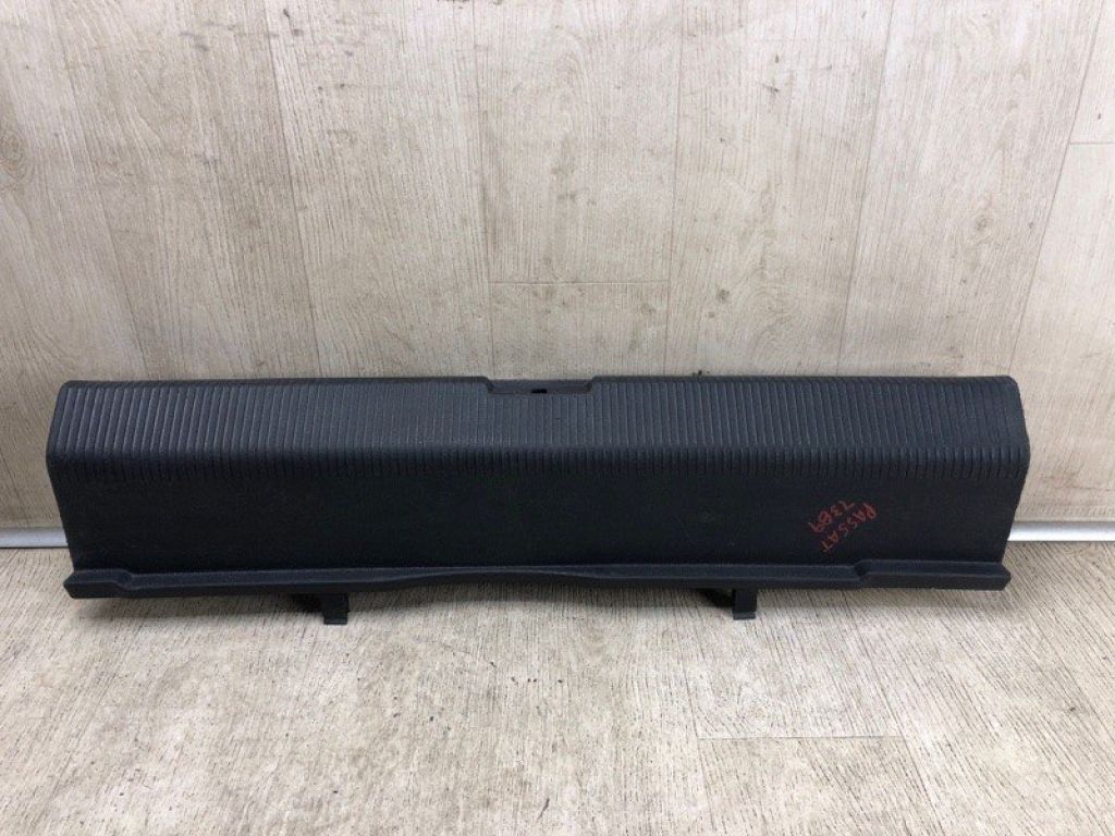 561 863 459 | Накладка панелі багажника внутрішня VOLKSWAGEN PASSAT B7 11-15