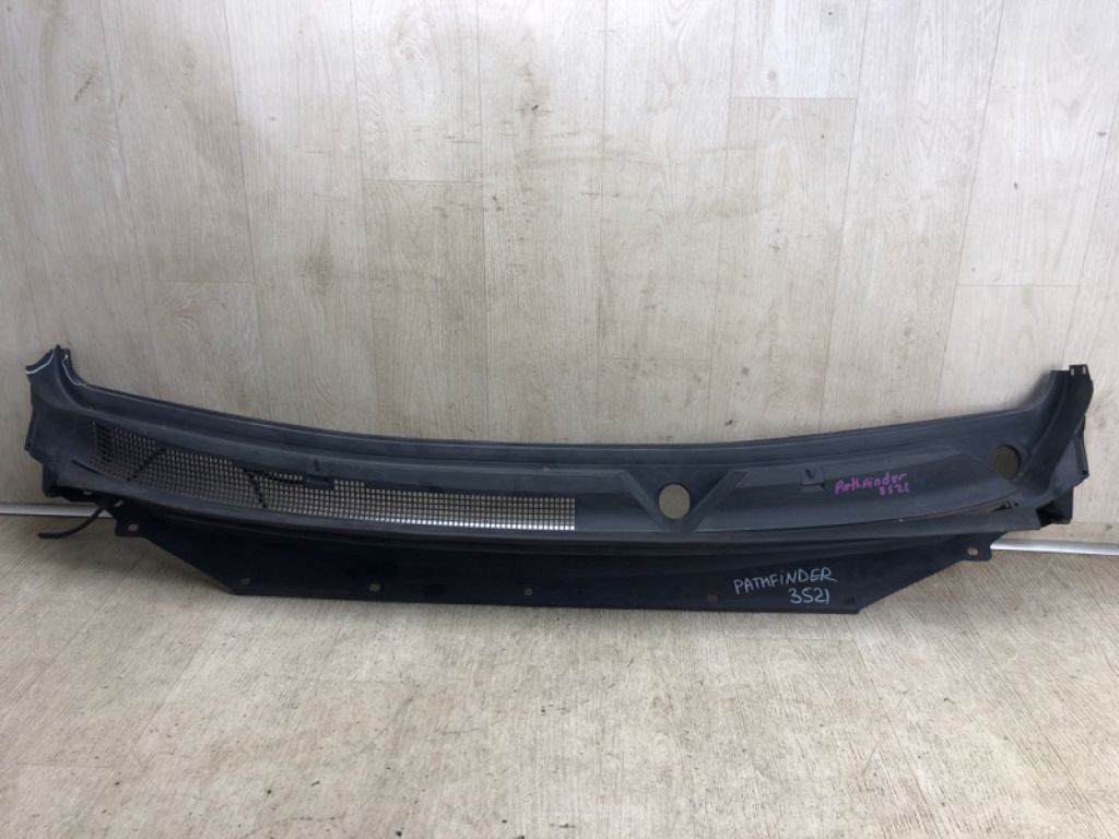 66862-9NA0A | Пластик під лобове скло / Жабо NISSAN PATHFINDER R52 12-21