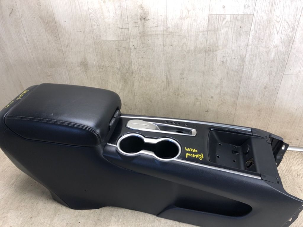96911-3KA1A | Консоль центральна NISSAN PATHFINDER R52 12-21 - Фото 2