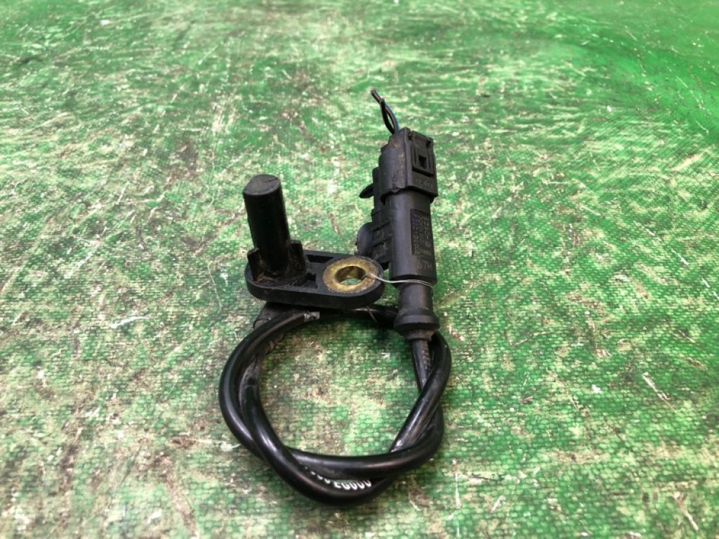 47900-EG000 | Датчик ABS задн. INFINITI G35 03-07