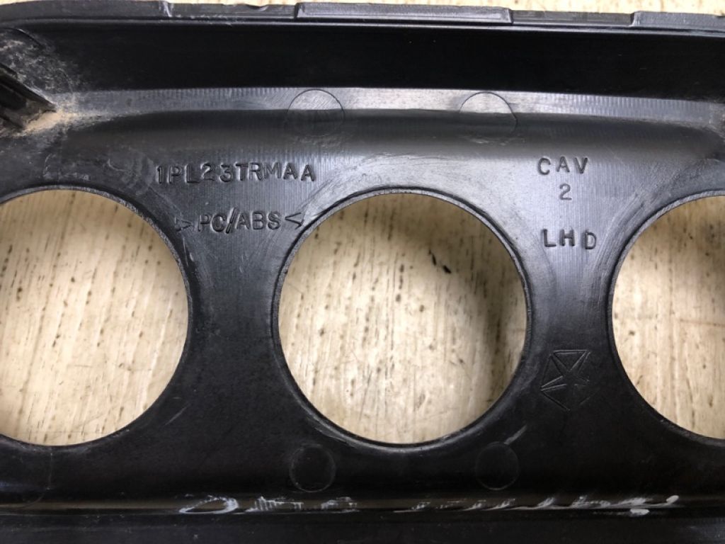 1PL231DVAB | Накладка торпедо-центр. JEEP PATRIOT 10-17 - Фото 9