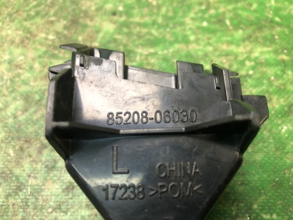 85208-06030 | Форсунка омывателя фар лев. TOYOTA CAMRY 40 06-11 - Фото 5