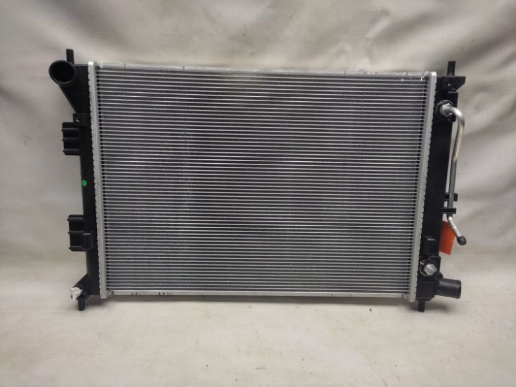 25310-3X100 | Радіатор основний HYUNDAI ELANTRA MD 10-15 - Фото 2