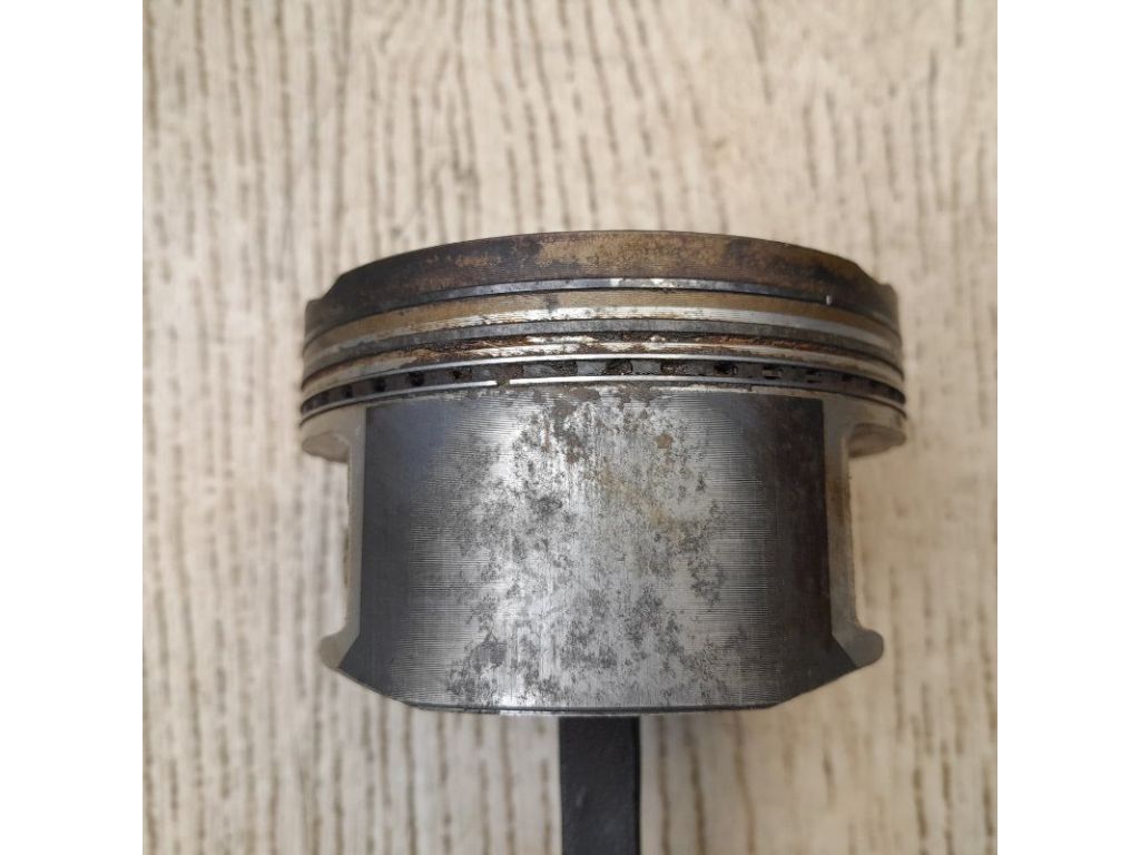 131010A020 | поршень прав. TOYOTA CAMRY 30 02-06 - Фото 4