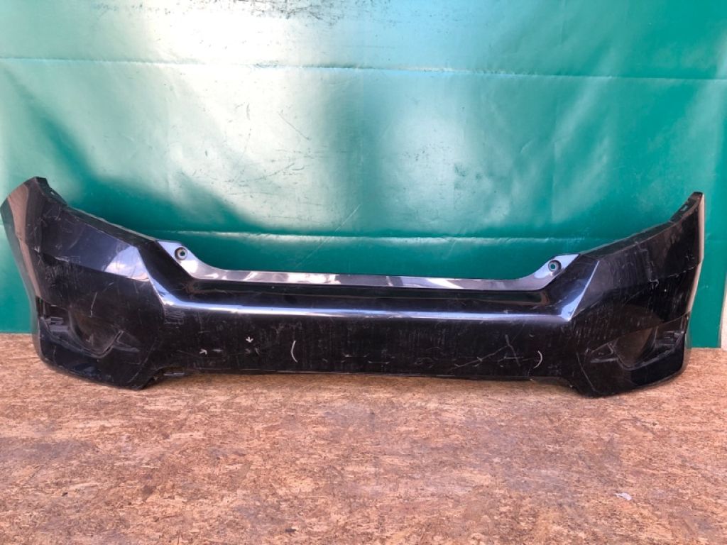 04715-TBA-A00ZZ | Бампер задній HONDA CIVIC FC/FK 15-