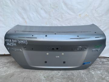 Кришка багажника NISSAN VERSA B17 11-19