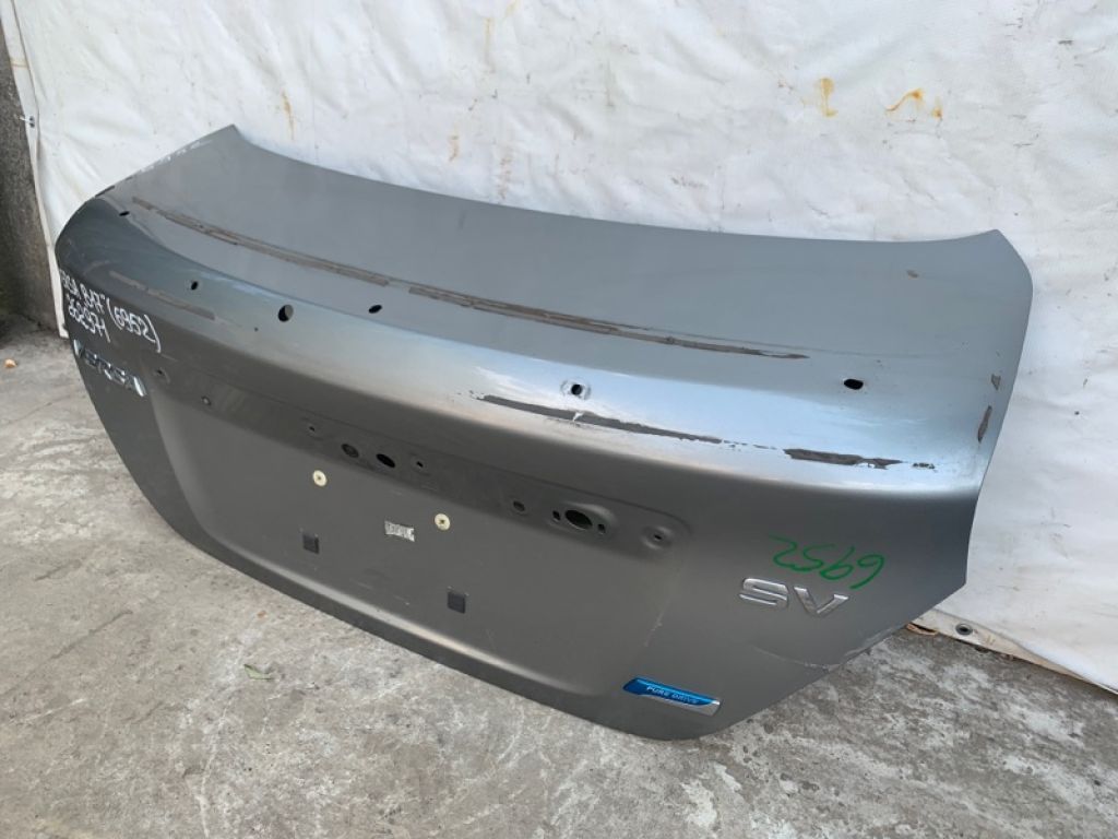 H4300-9KAME | Крышка багажника NISSAN VERSA B17 11-19 - Фото 4