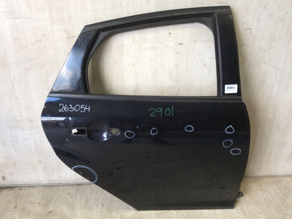 DM5Z-5824630-C | Дверь задн. прав. FORD FOCUS 10-18