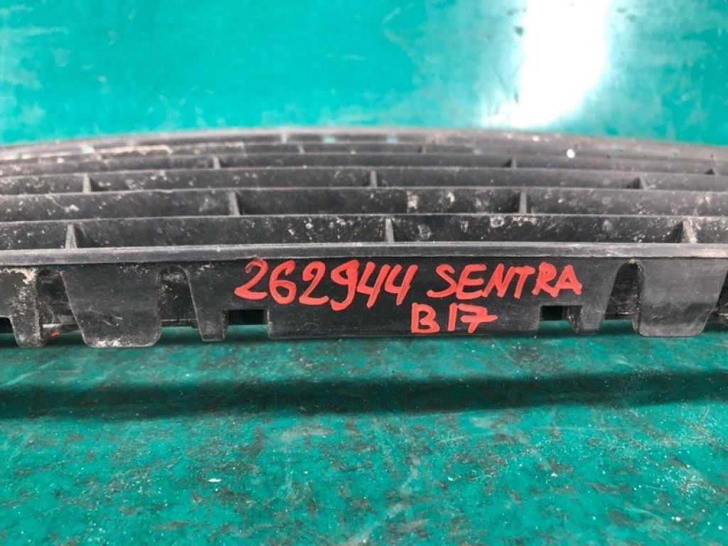 62254-3SH0A | Решетка переднего бампера NISSAN SENTRA B17 12-21 - Фото 2