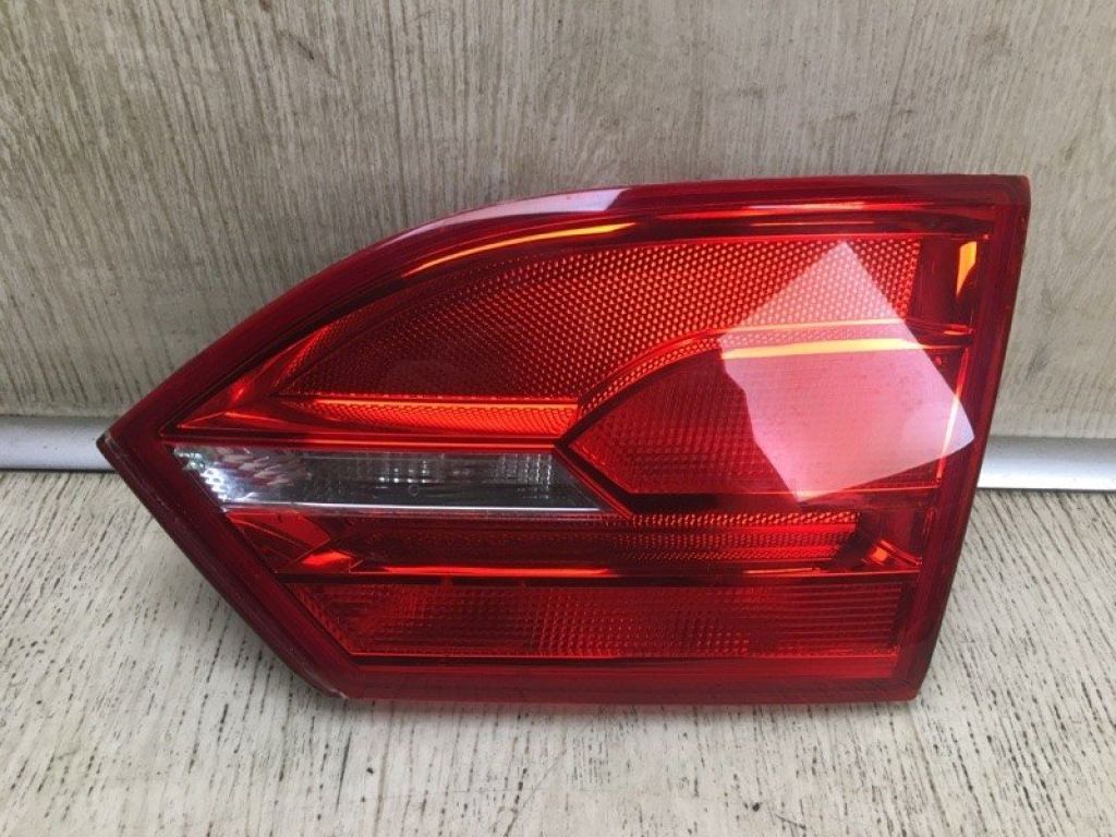 5C6945094 | Фонарь внутренний задн. прав. VOLKSWAGEN JETTA USA 10-17